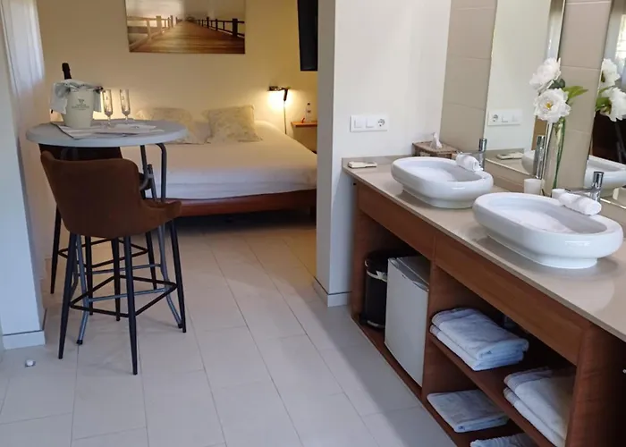 Privatunterkunft Casa Olyves Onil